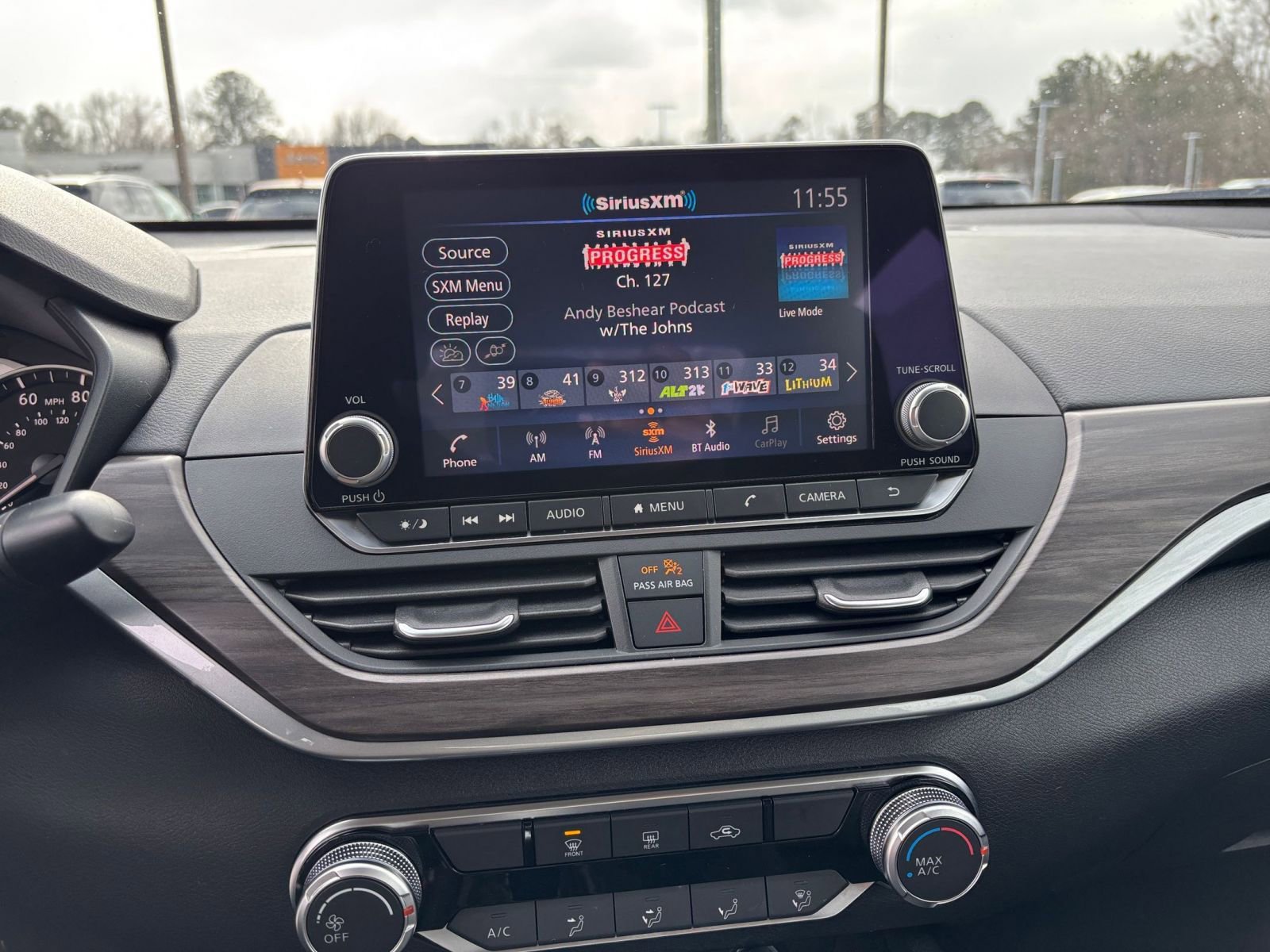 Thumbnail: 2025 Nissan Altima - 20