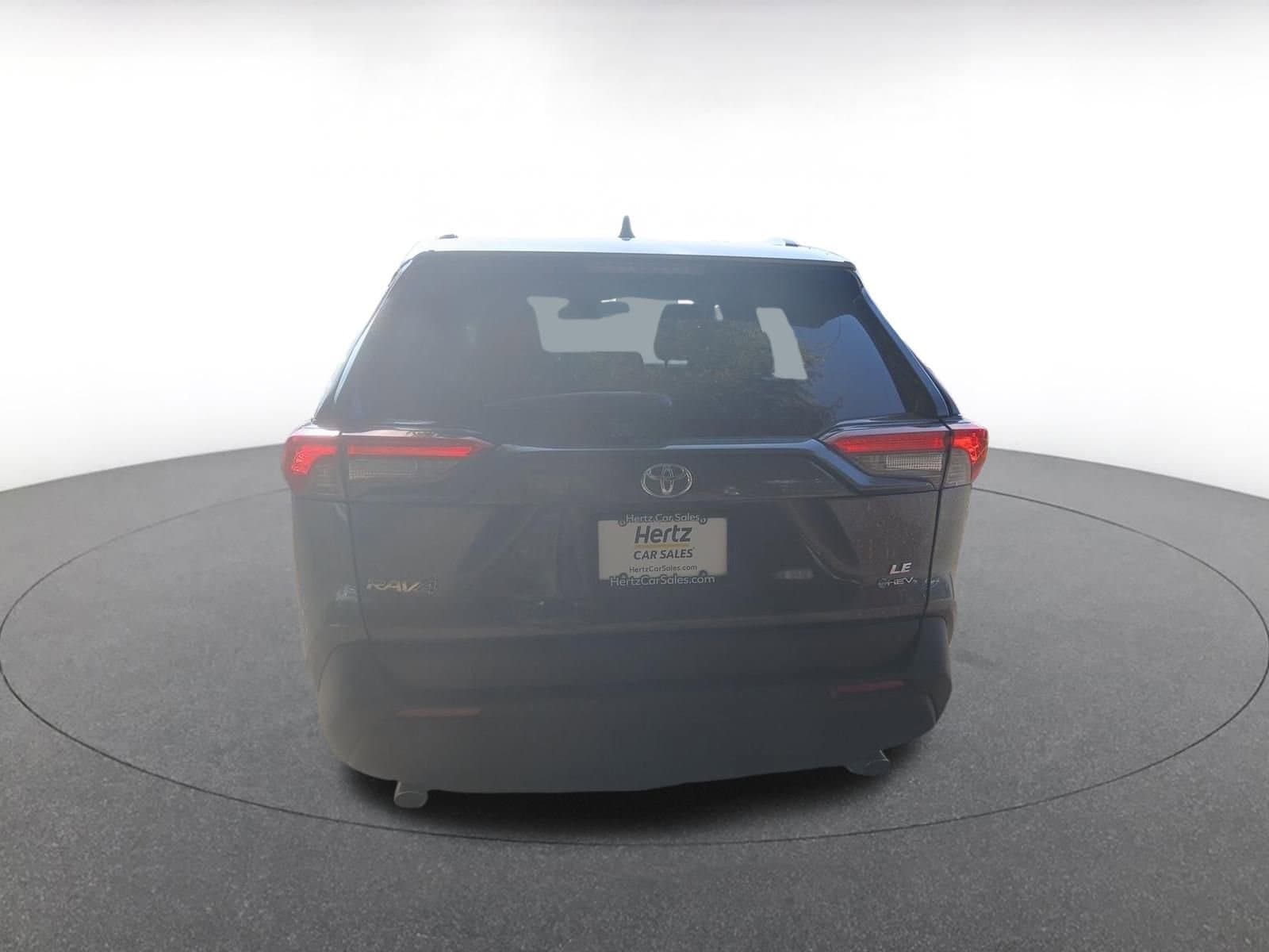 Thumbnail: 2025 Toyota RAV4 - 6