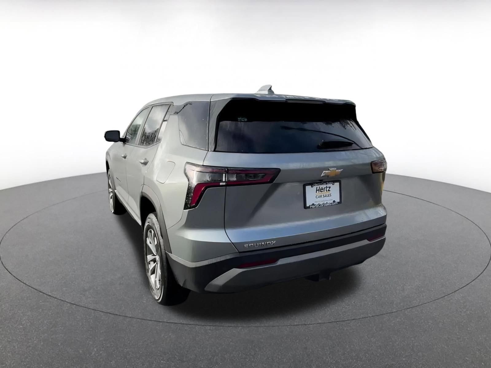 Thumbnail: 2025 Chevrolet Equinox - 11