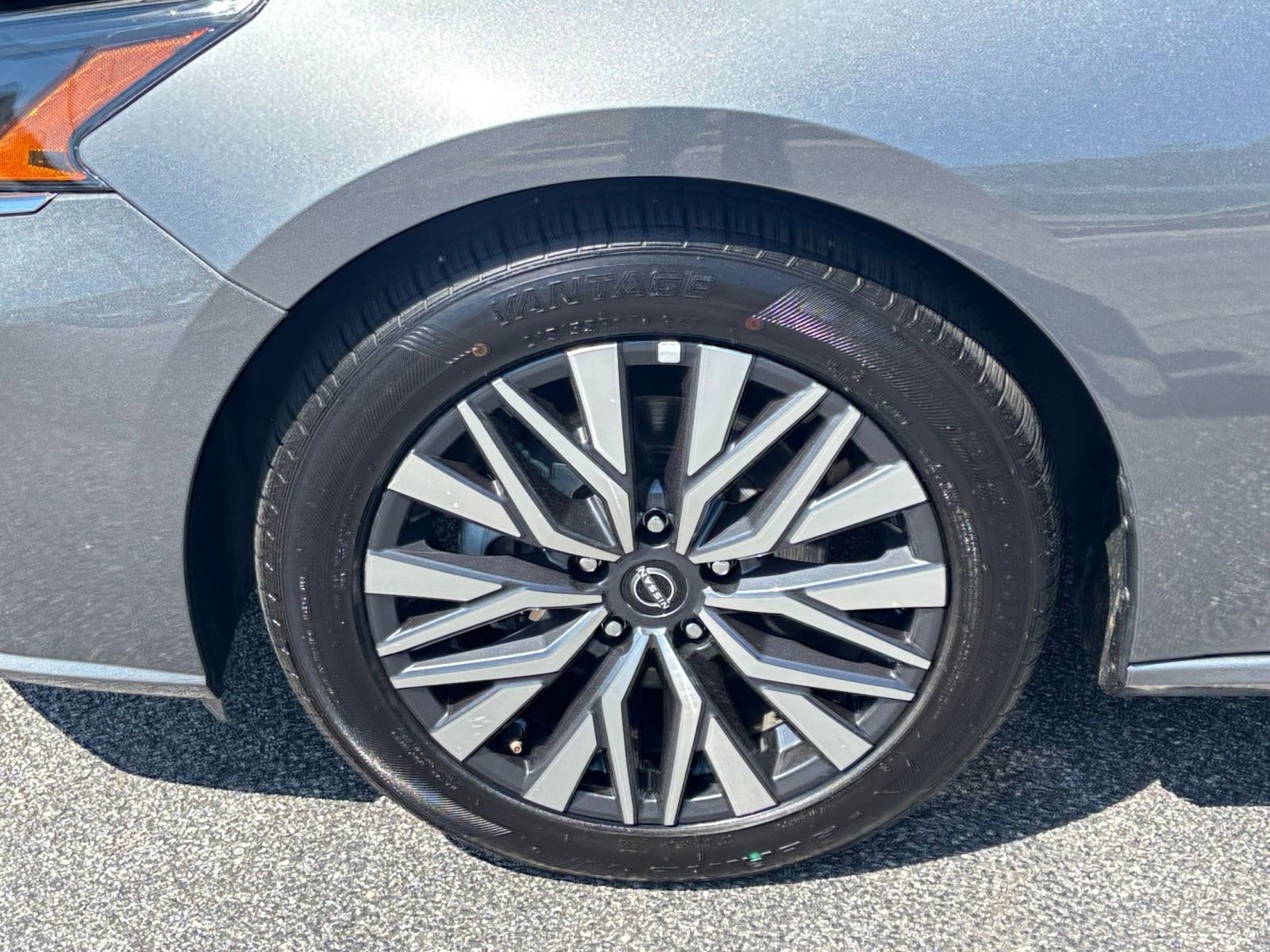 Thumbnail: 2025 Nissan Altima - 31