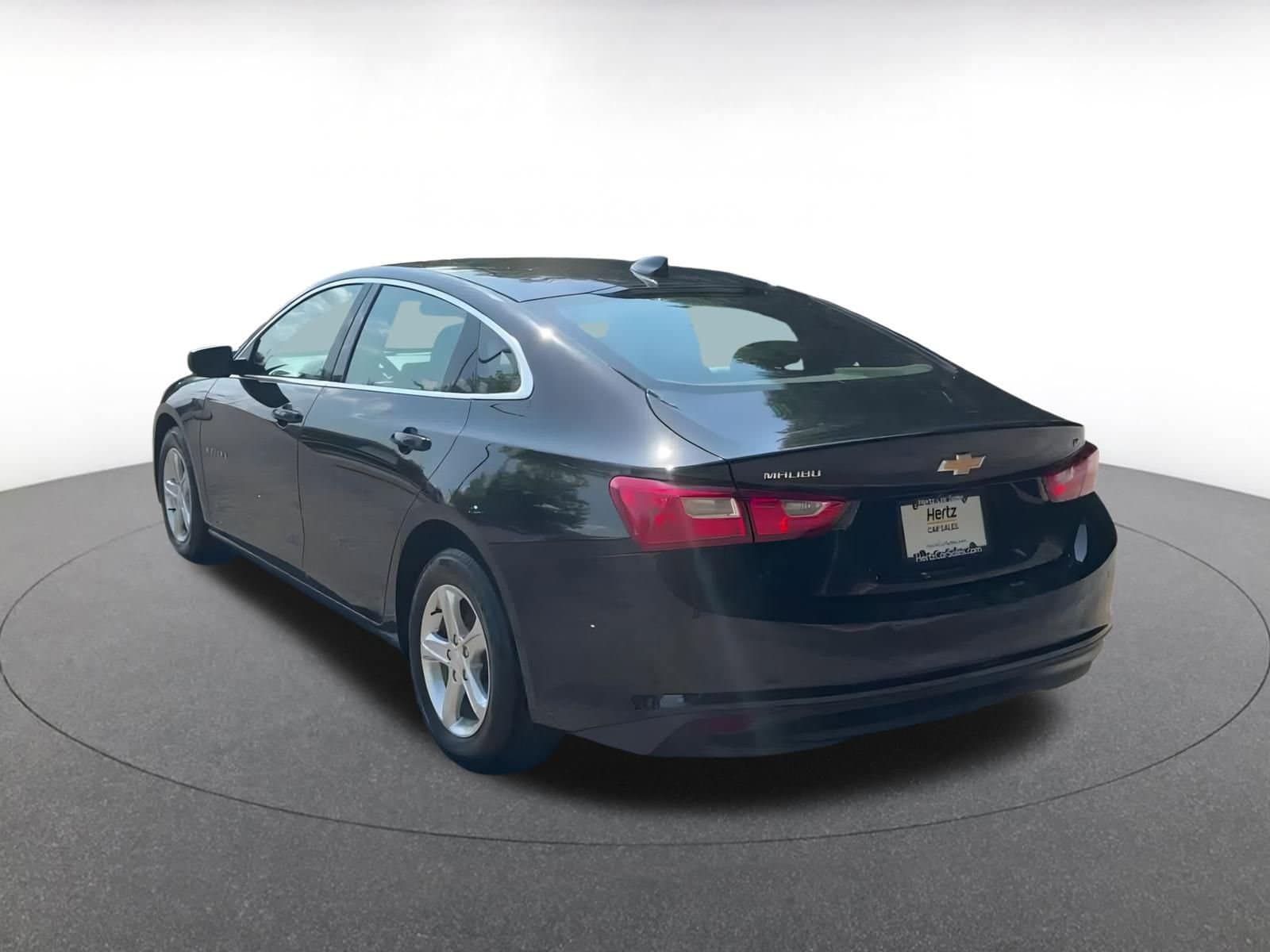 Thumbnail: 2024 Chevrolet Malibu - 11