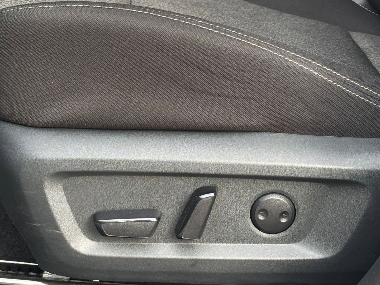 Thumbnail: 2025 Nissan Rogue - 22