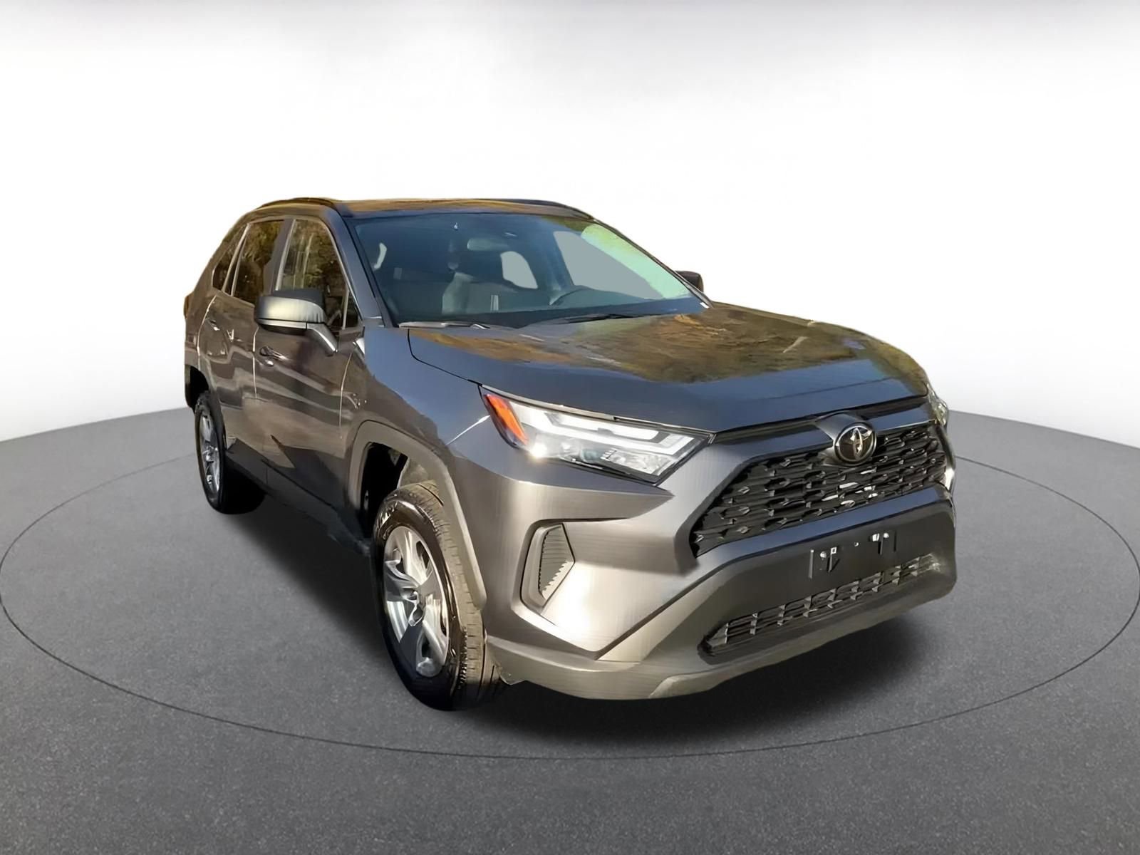 Thumbnail: 2025 Toyota RAV4 - 3