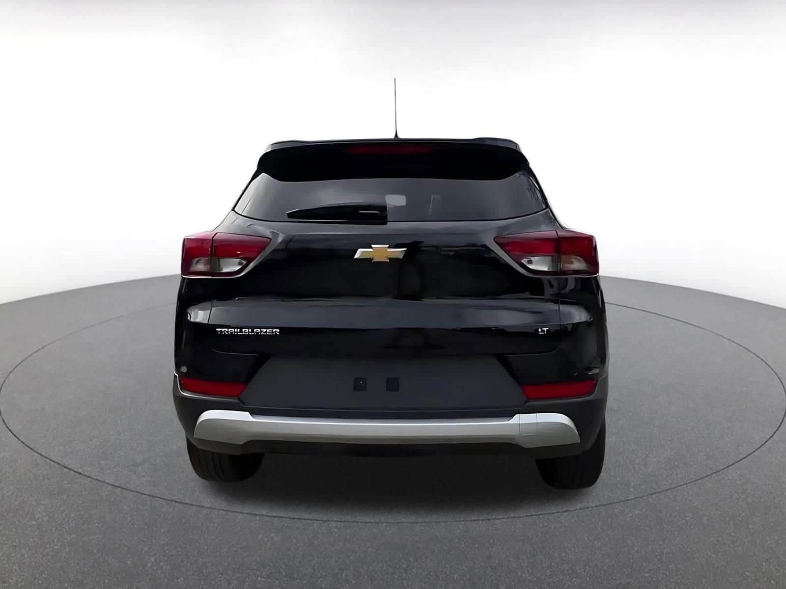 Thumbnail: 2025 Chevrolet TrailBlazer - 12