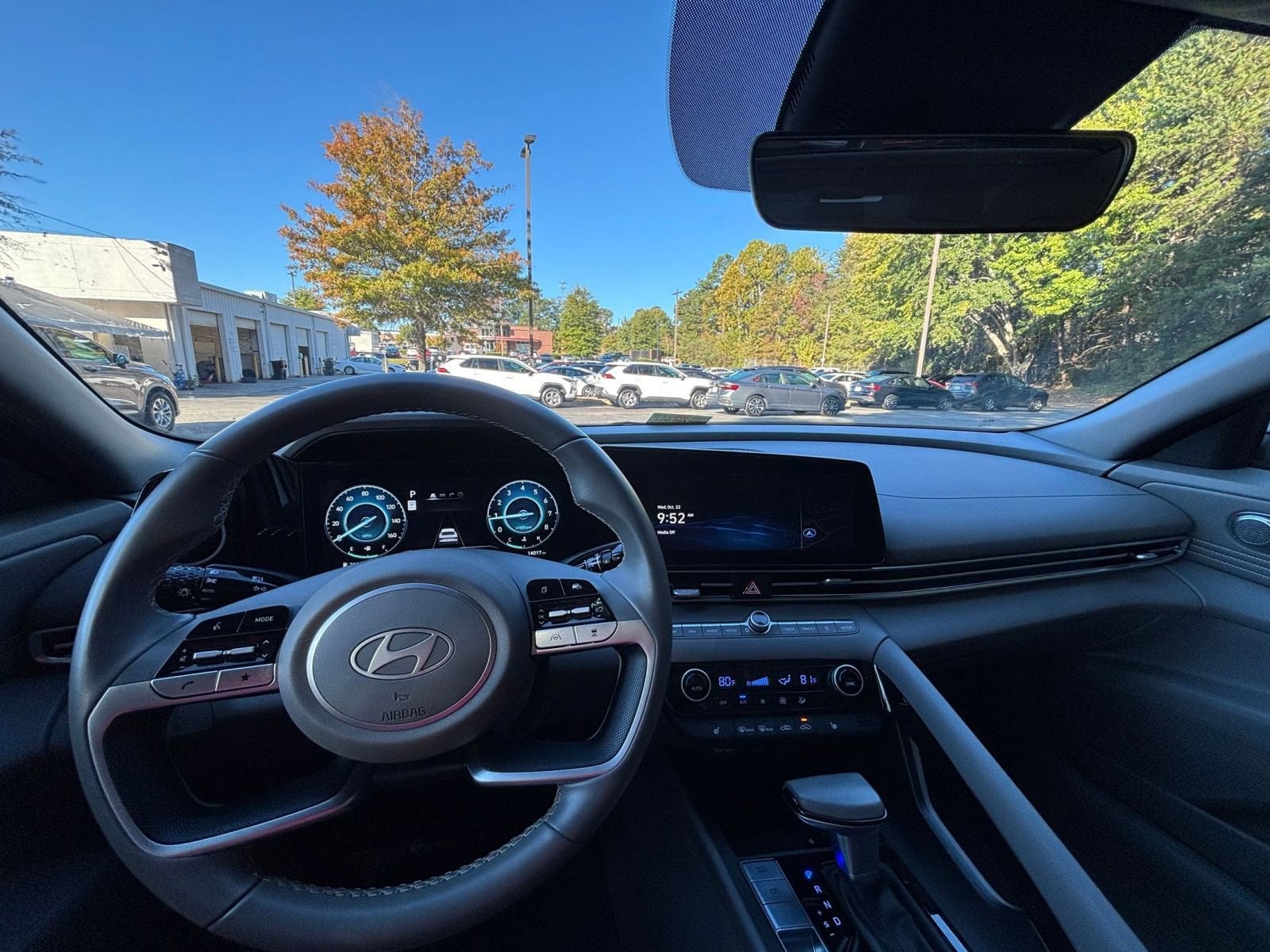 Thumbnail: 2025 Hyundai Elantra - 33