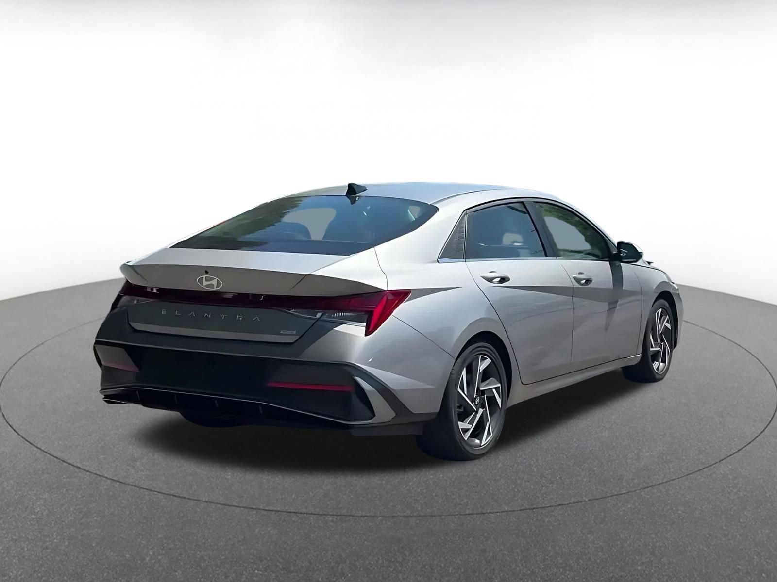 Thumbnail: 2025 Hyundai Elantra - 14