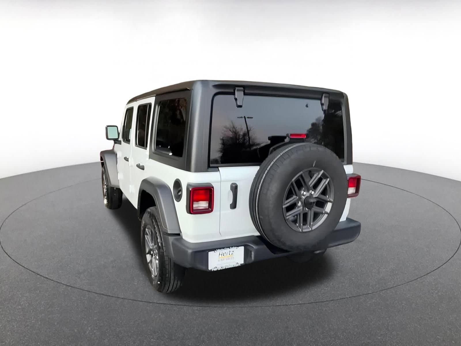 Thumbnail: 2025 Jeep Wrangler - 11