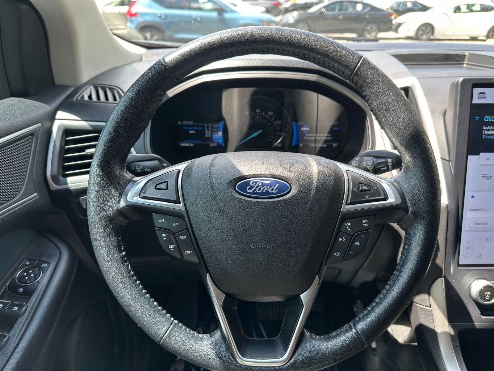 Thumbnail: 2023 Ford Edge - 34