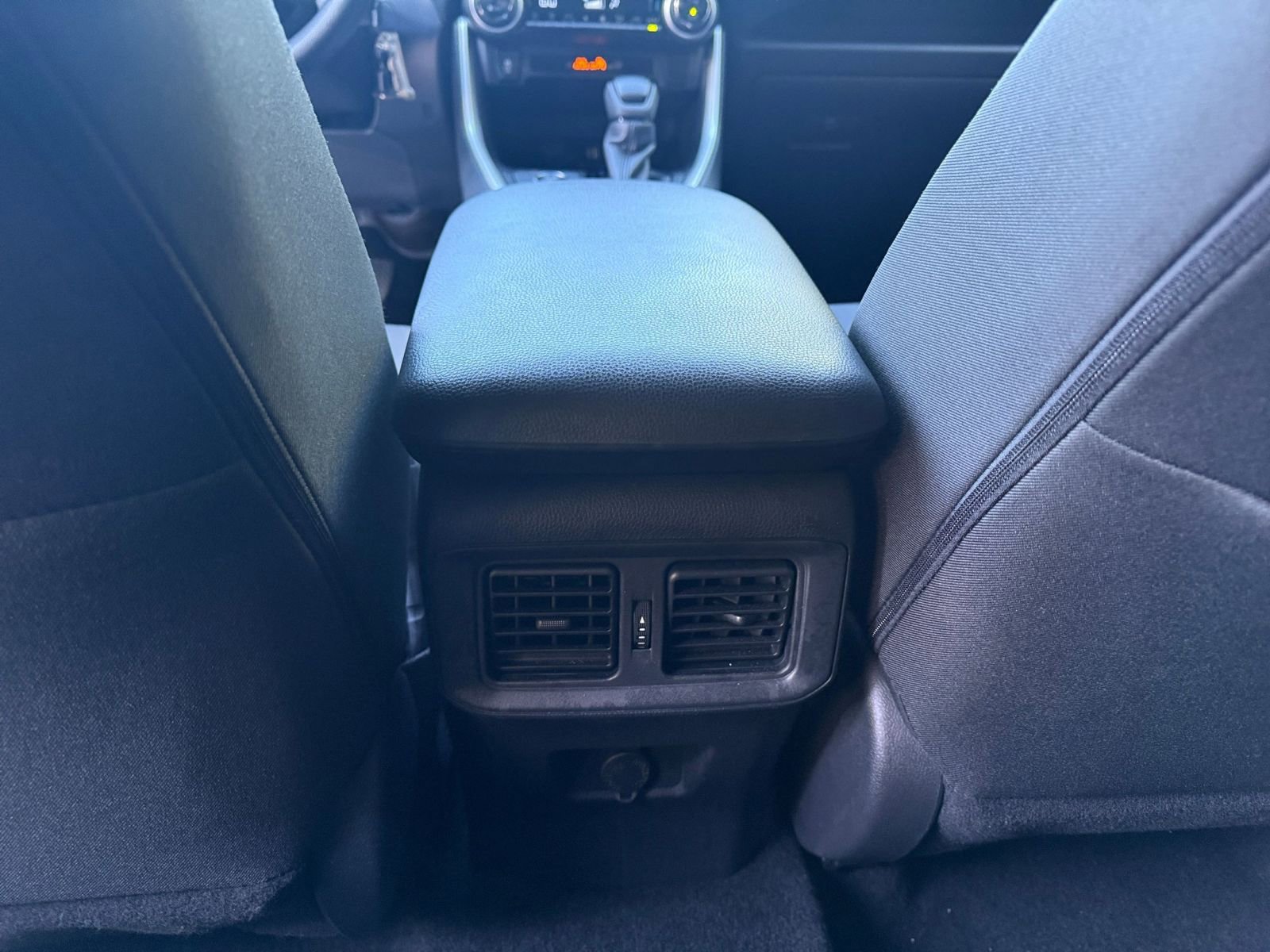 Thumbnail: 2025 Toyota RAV4 - 24