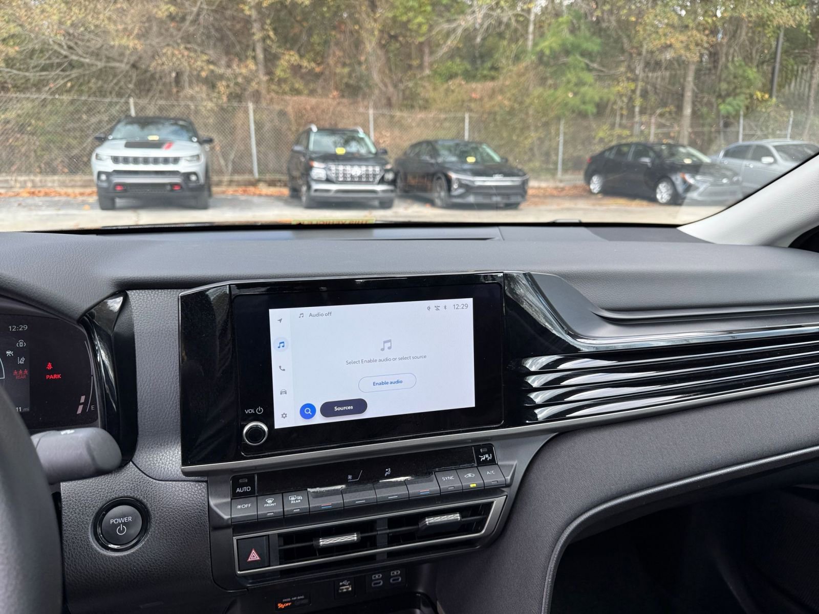 Thumbnail: 2025 Toyota Camry - 18