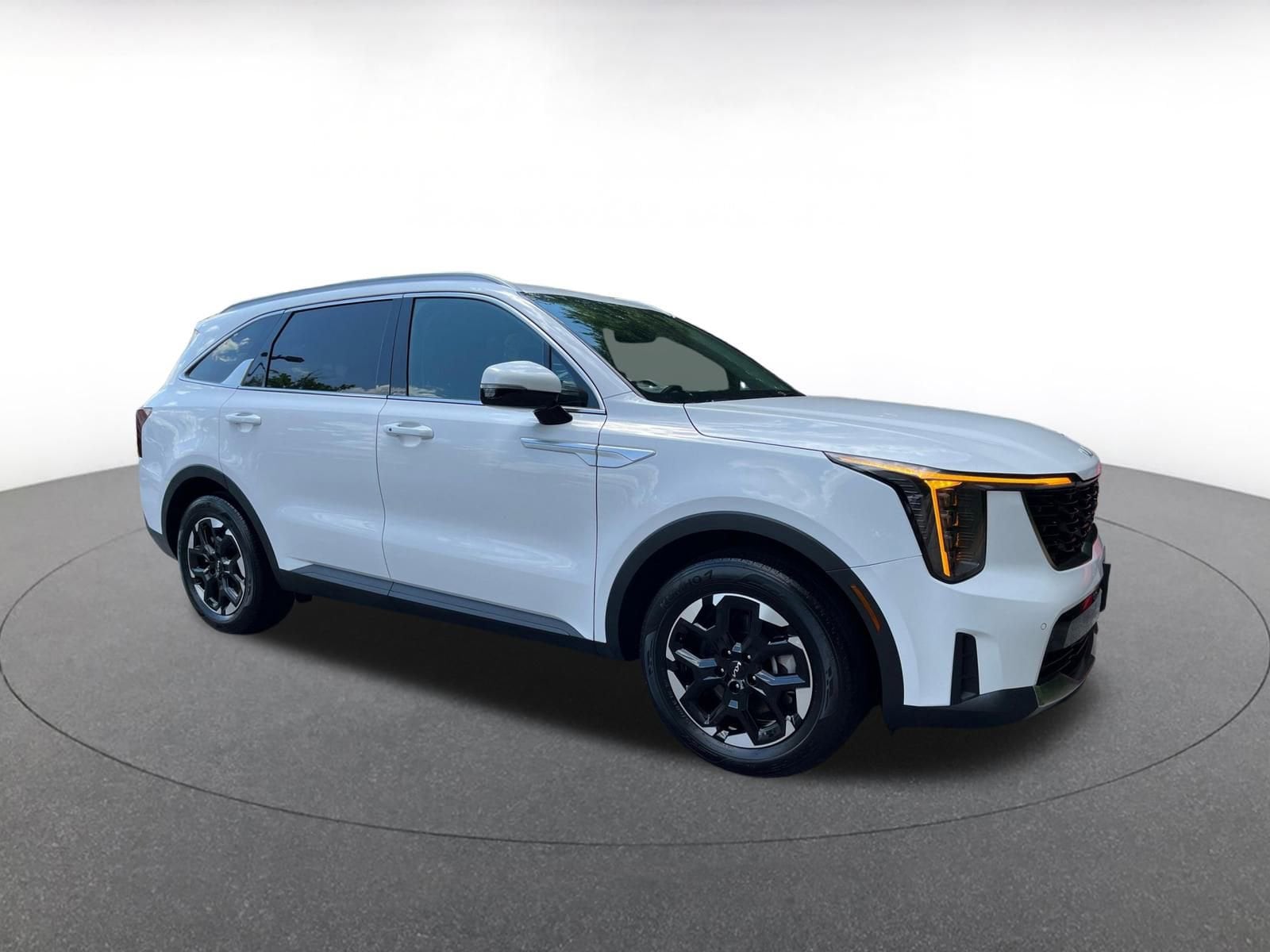 2024 Kia Sorento S 2