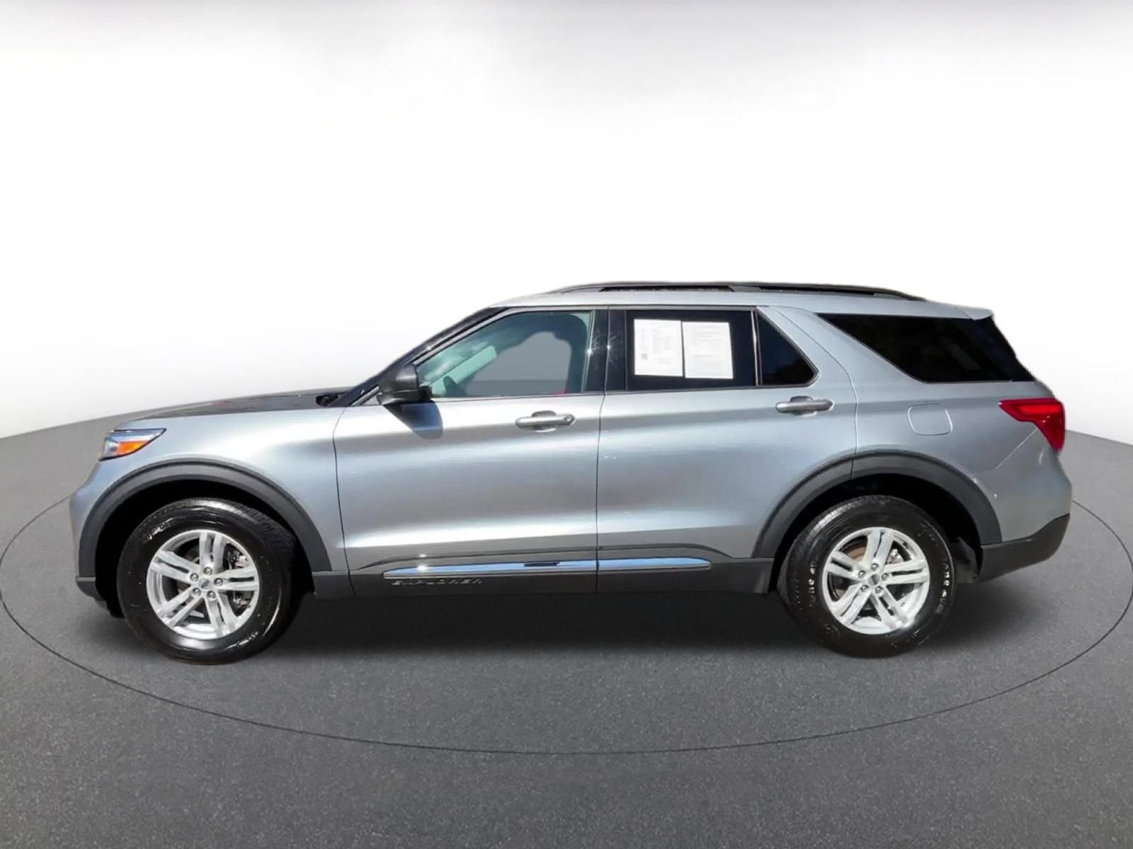 Thumbnail: 2024 Ford Explorer - 9