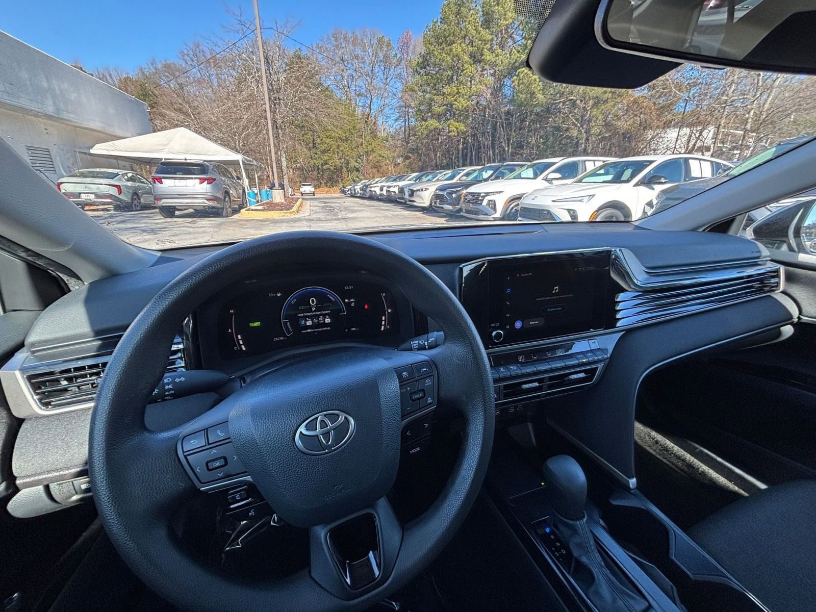 Thumbnail: 2025 Toyota Camry - 33