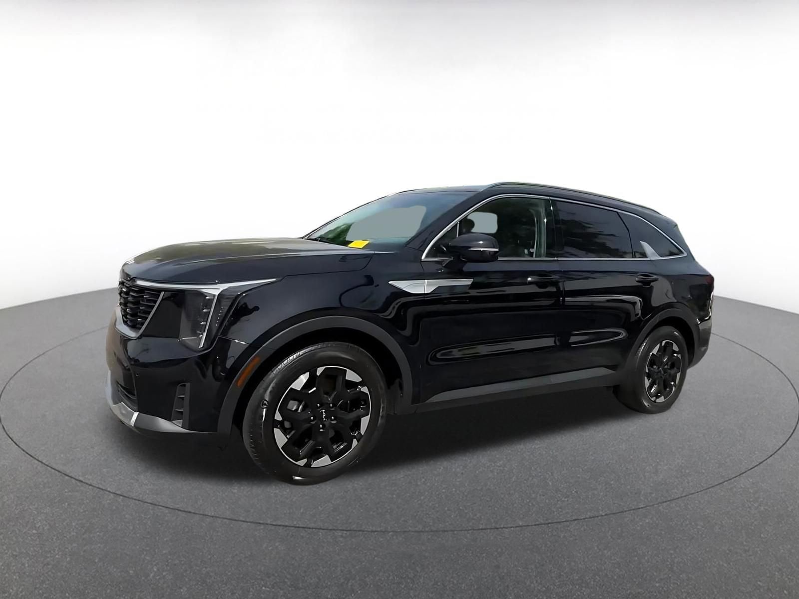 Thumbnail: 2024 Kia Sorento - 8