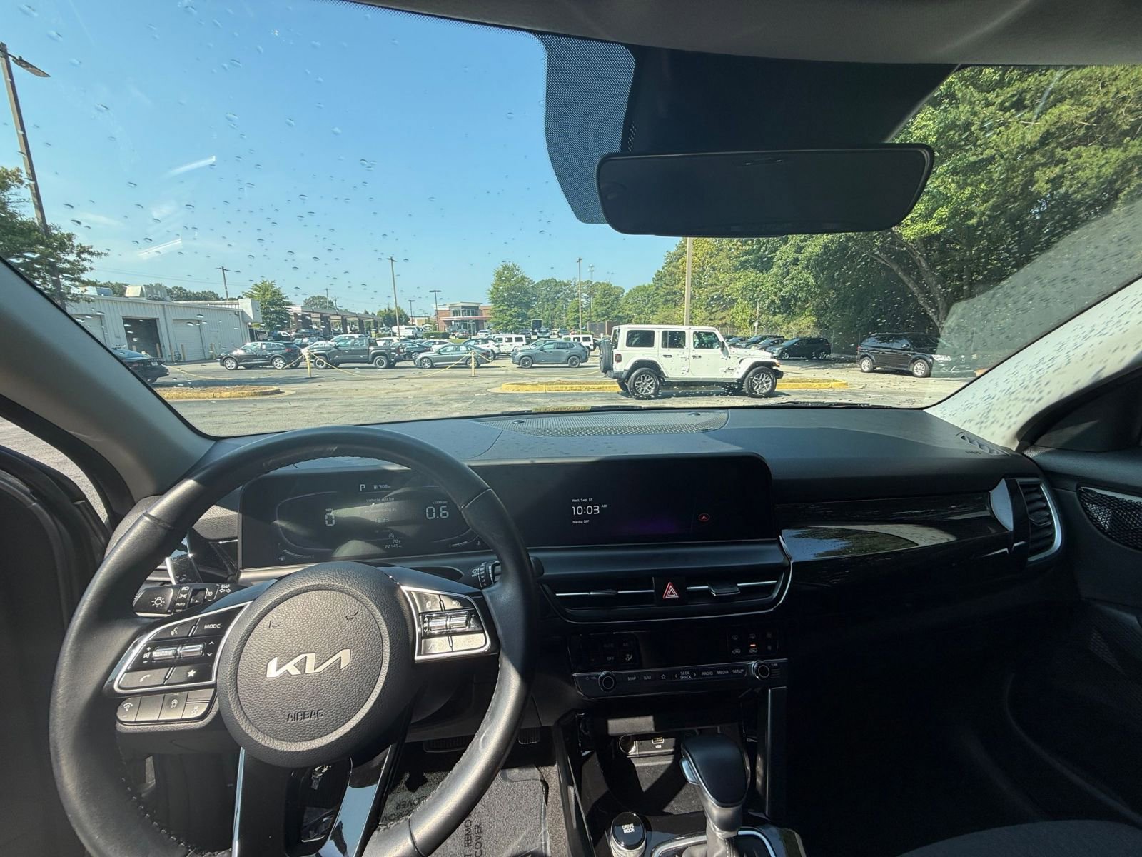 Thumbnail: 2025 Kia Seltos - 33