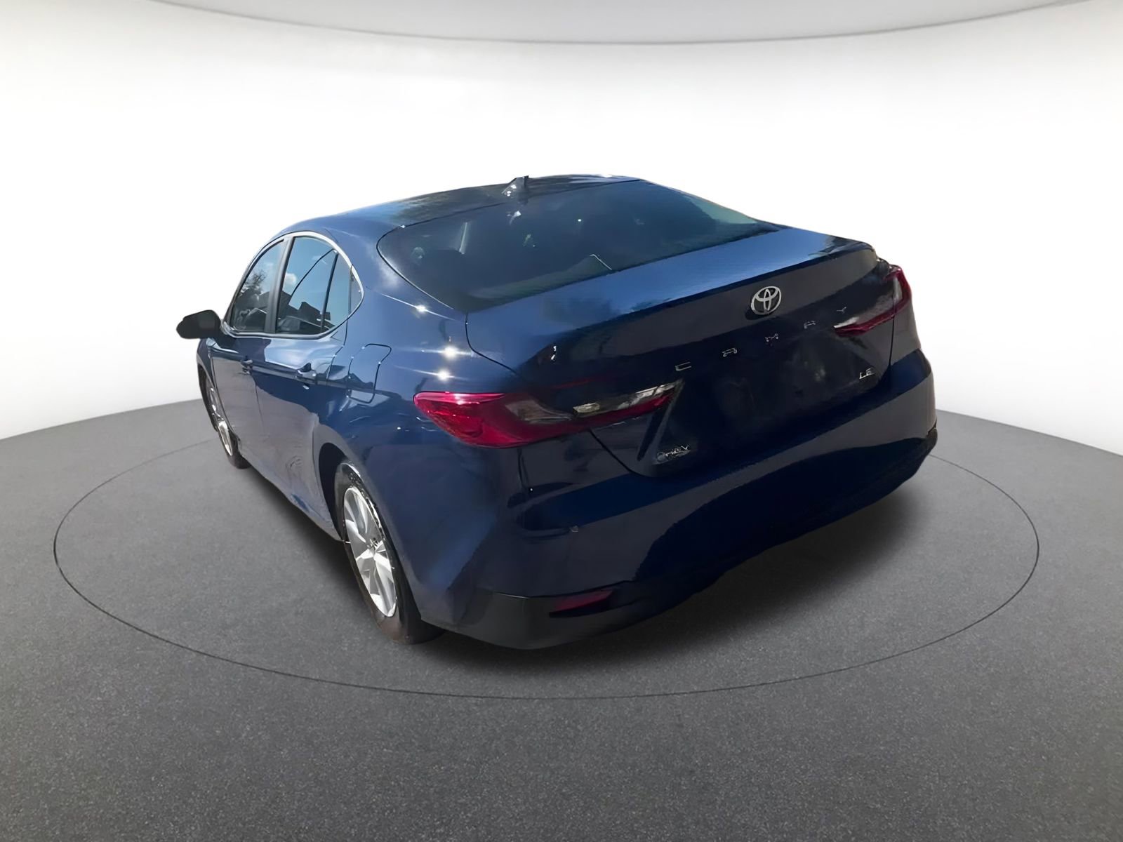 Thumbnail: 2025 Toyota Camry - 11