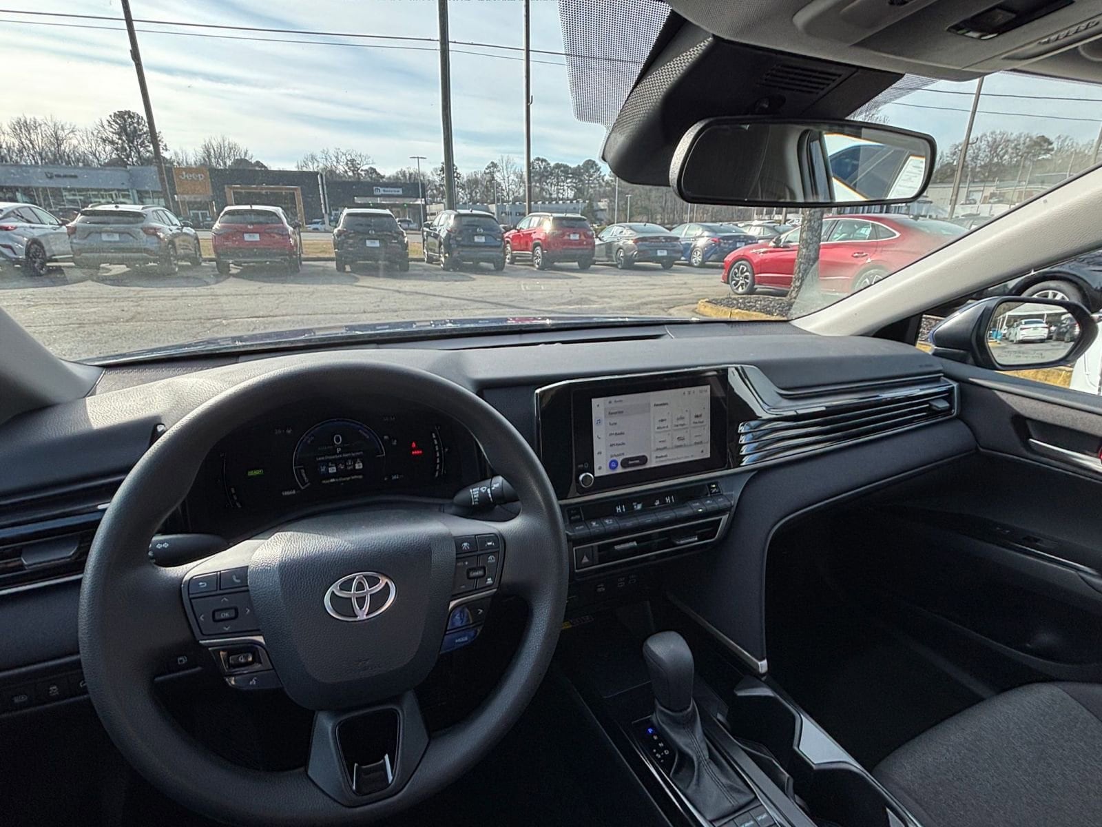 Thumbnail: 2025 Toyota Camry - 34