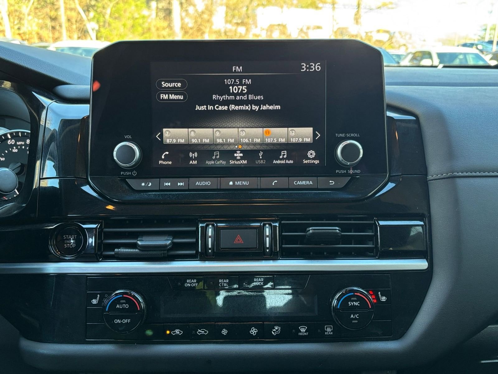 Thumbnail: 2025 Nissan Pathfinder - 21