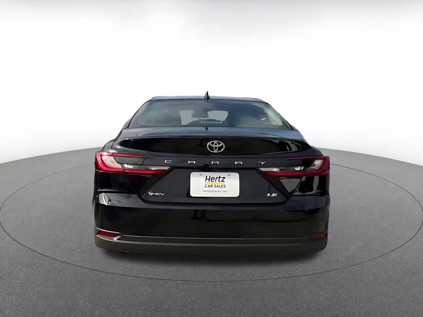 Thumbnail: 2025 Toyota Camry - 12