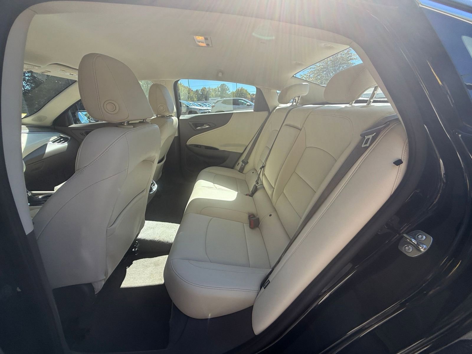 Thumbnail: 2024 Chevrolet Malibu - 25