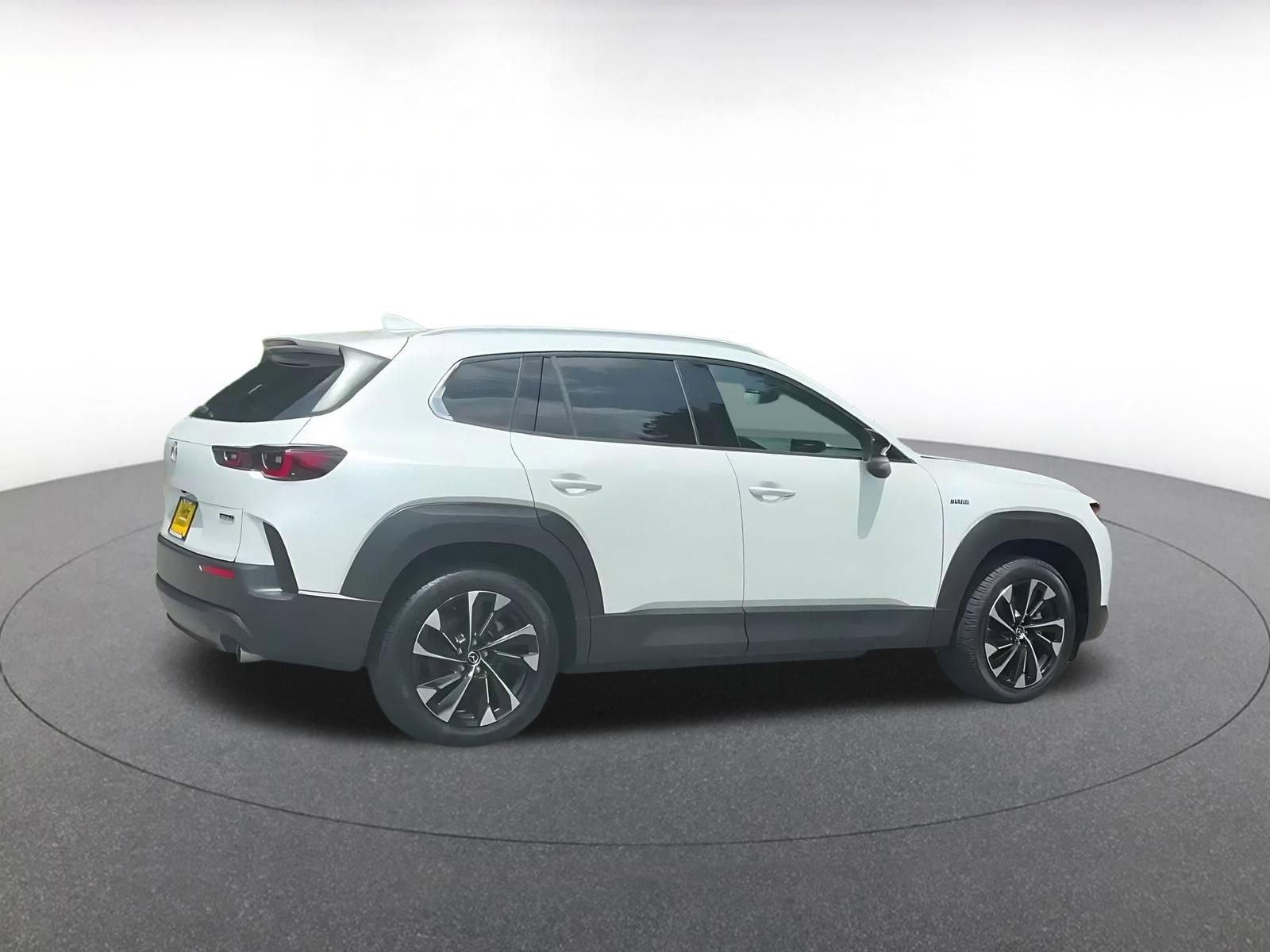 Thumbnail: 2025 Mazda CX-50 - 16
