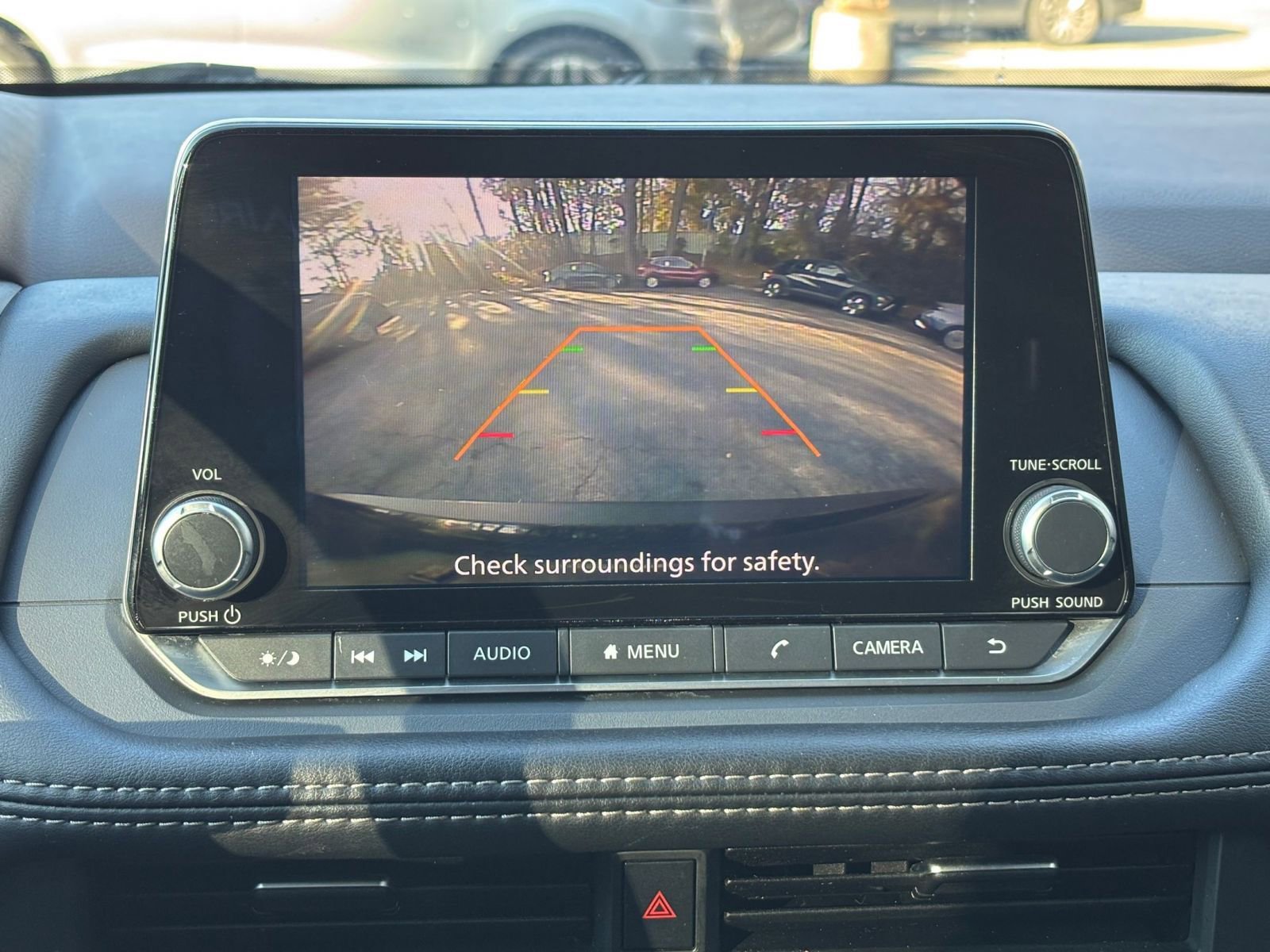 Thumbnail: 2023 Nissan Rogue - 24