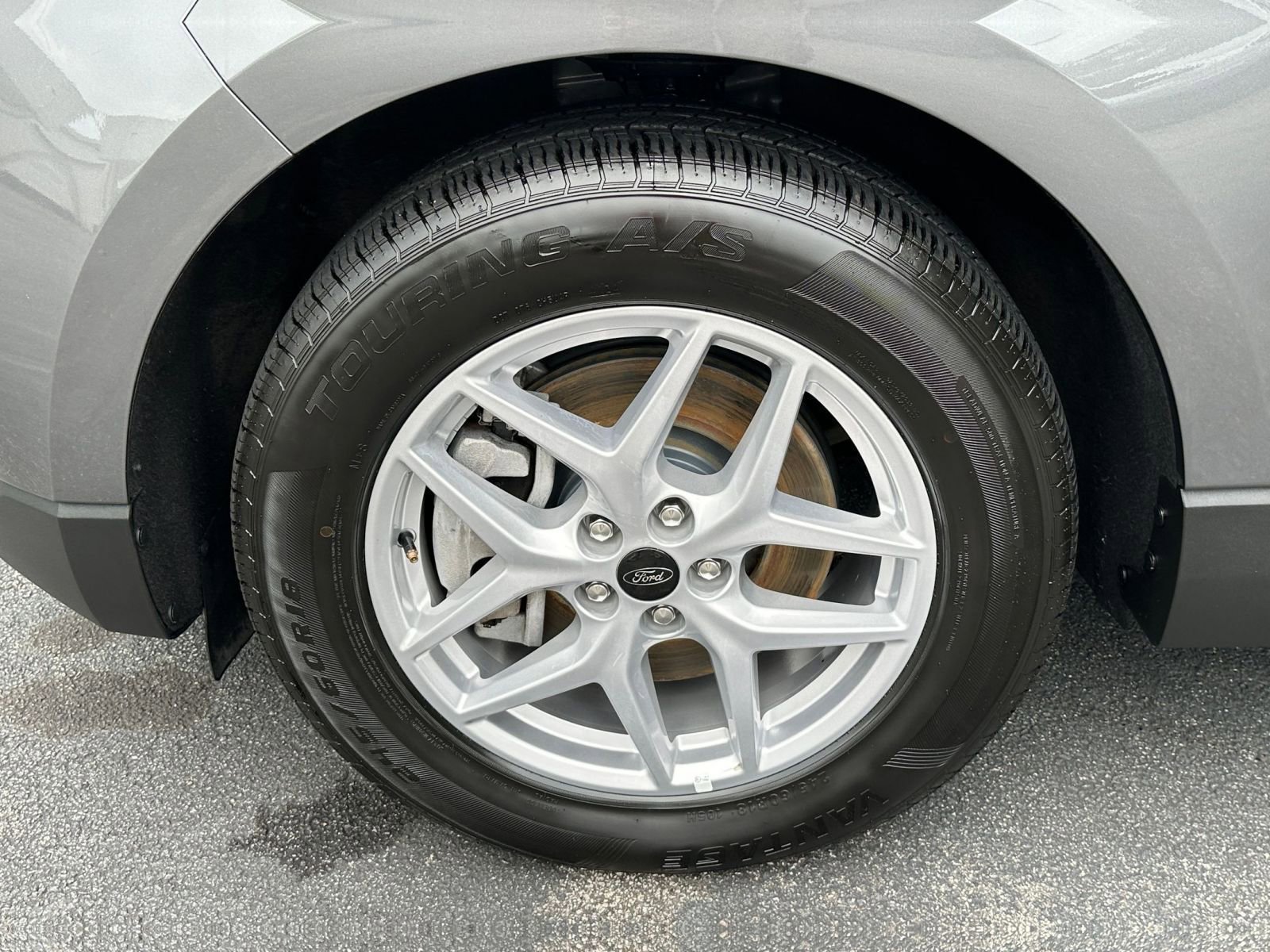 Thumbnail: 2024 Ford Edge - 30