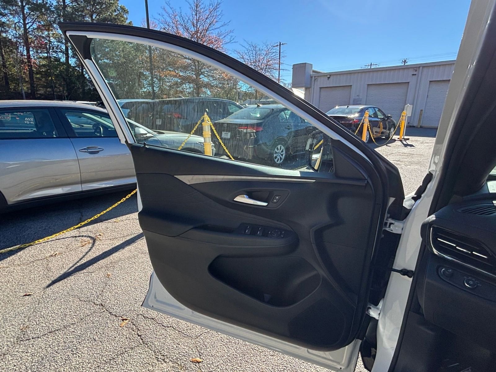 Thumbnail: 2025 Buick Envista - 20