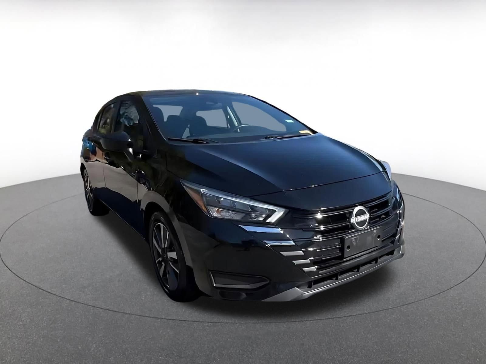 Thumbnail: 2025 Nissan Versa - 3