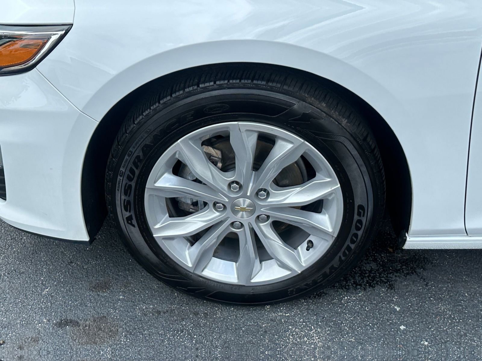 Thumbnail: 2024 Chevrolet Malibu - 30
