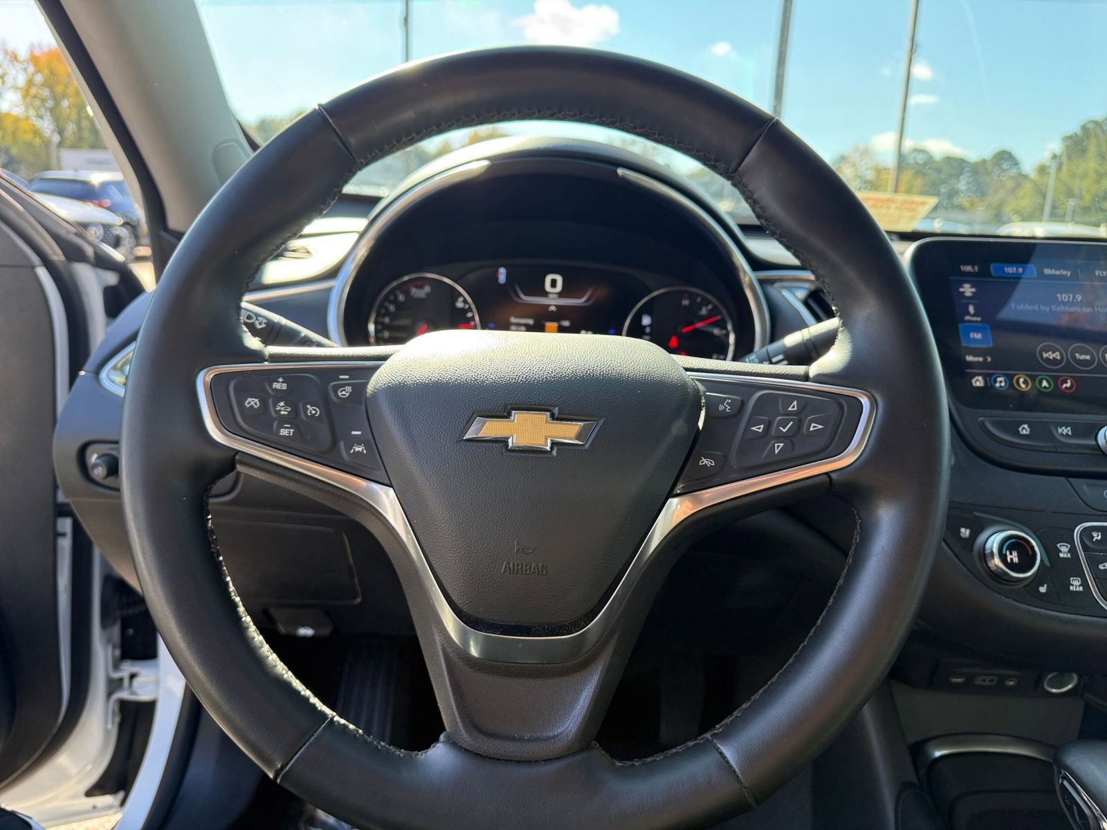 Thumbnail: 2024 Chevrolet Malibu - 28