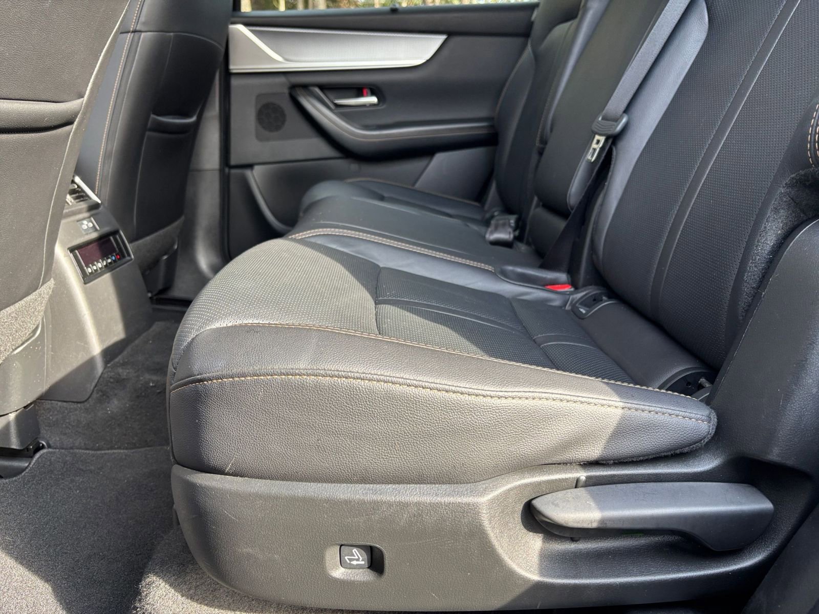 Thumbnail: 2025 Mazda CX-90 - 25