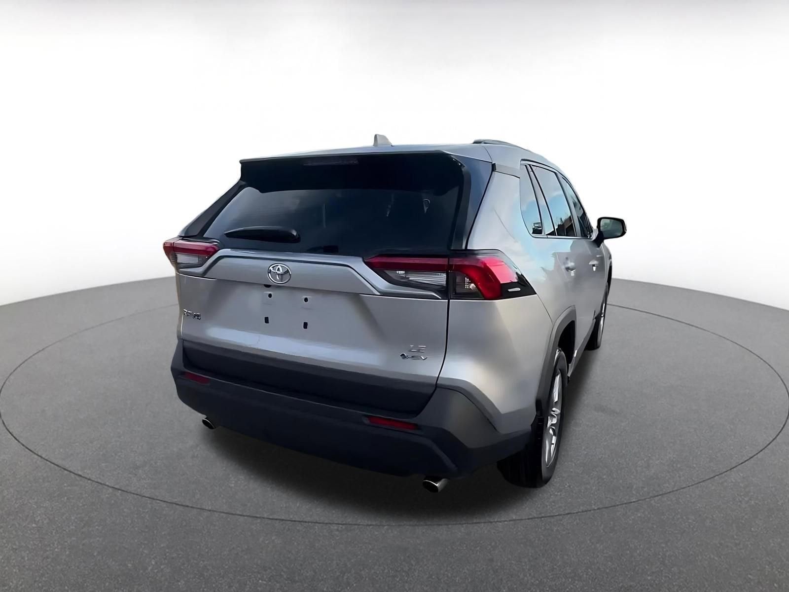 Thumbnail: 2025 Toyota RAV4 - 14