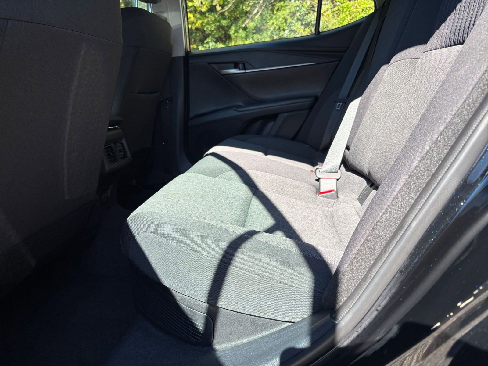 Thumbnail: 2025 Toyota Camry - 25