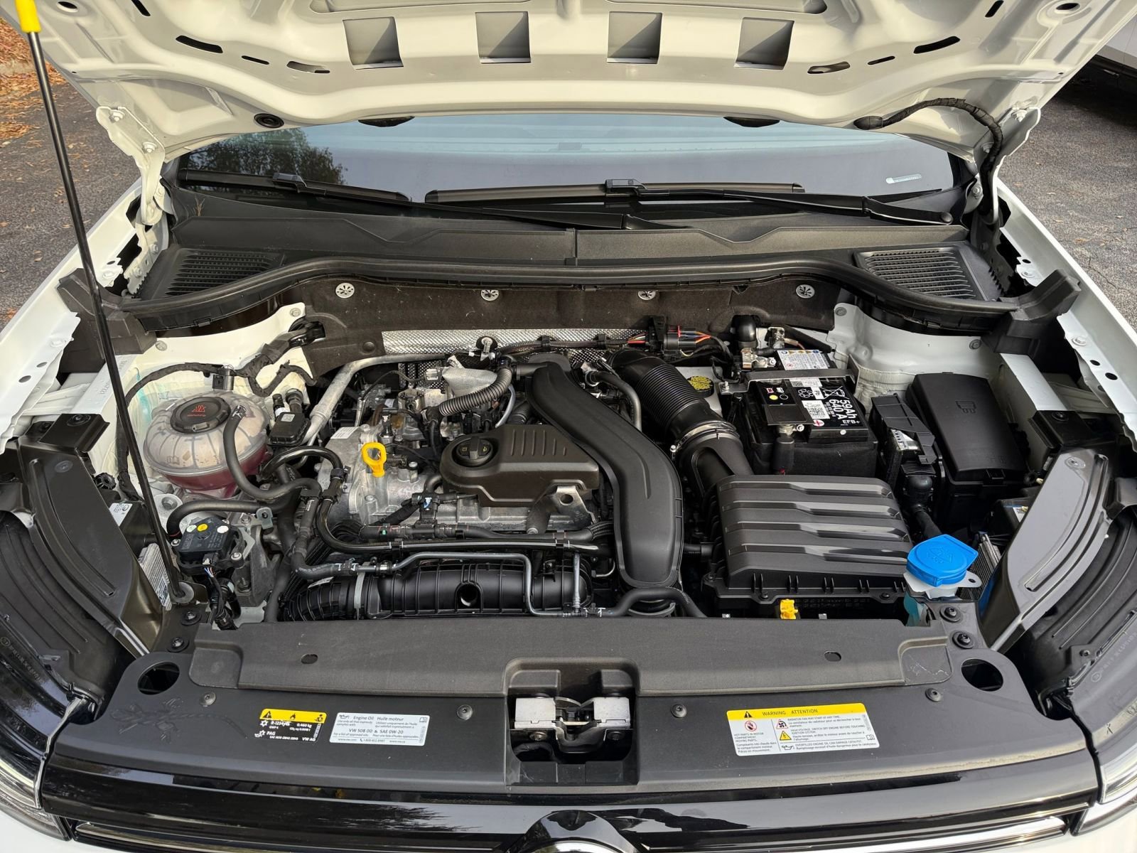 Thumbnail: 2025 Volkswagen Taos - 32