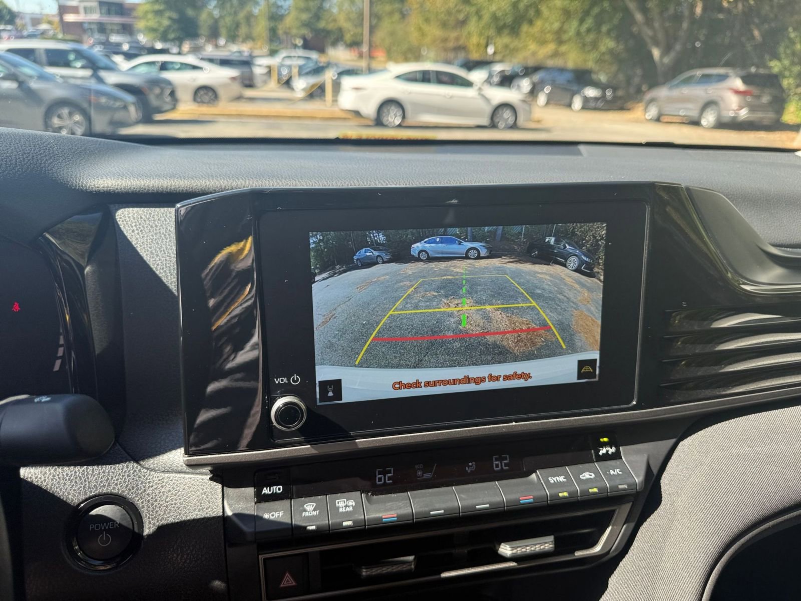 Thumbnail: 2025 Toyota Camry - 17