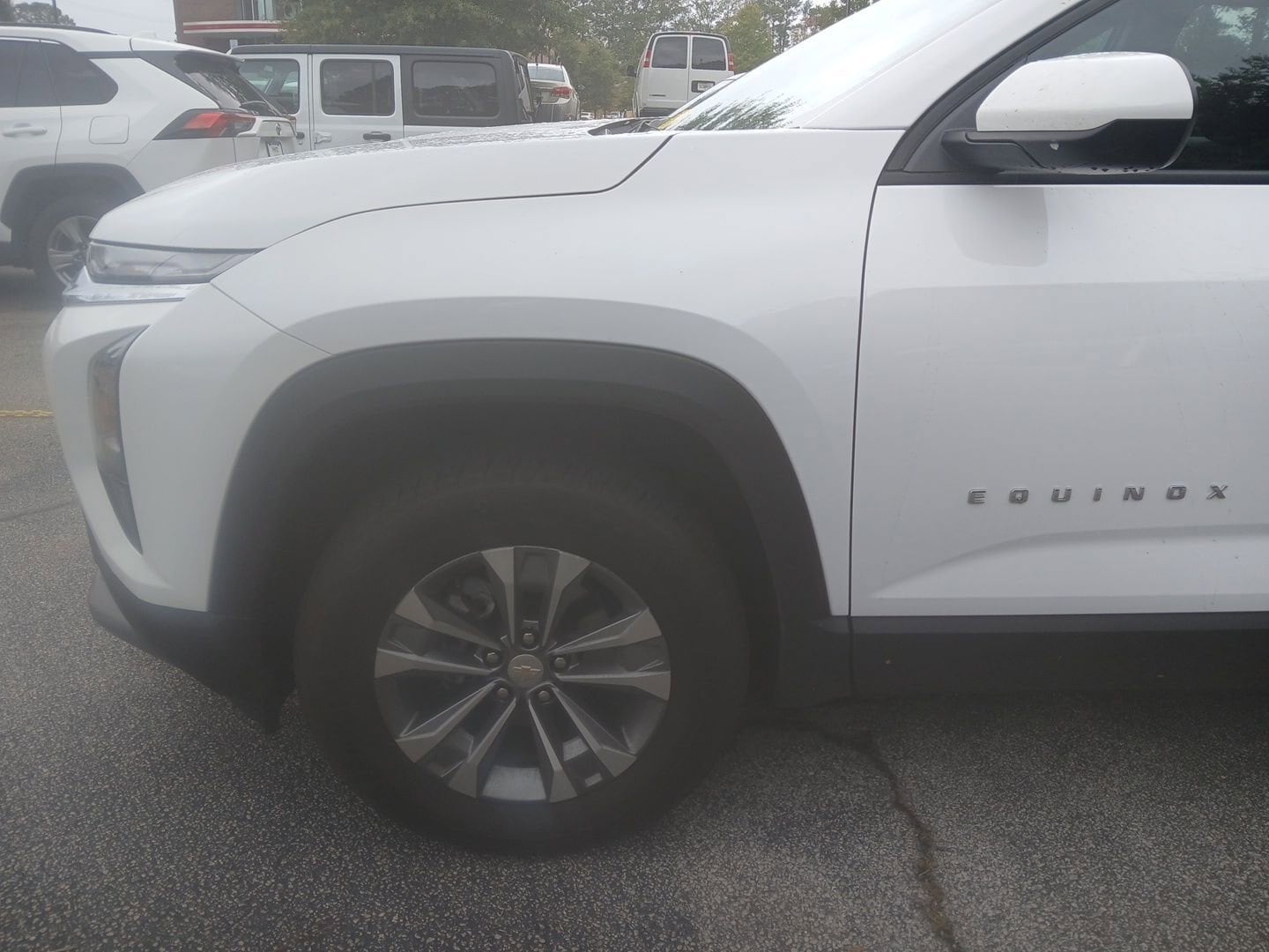 Thumbnail: 2025 Chevrolet Equinox - 3