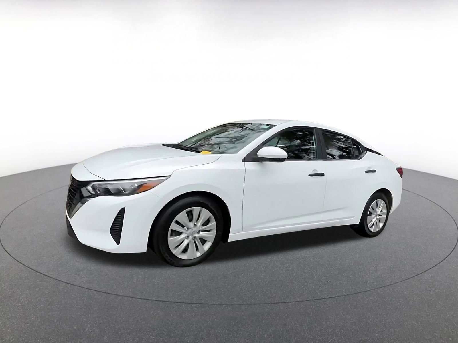 Thumbnail: 2025 Nissan Sentra - 8