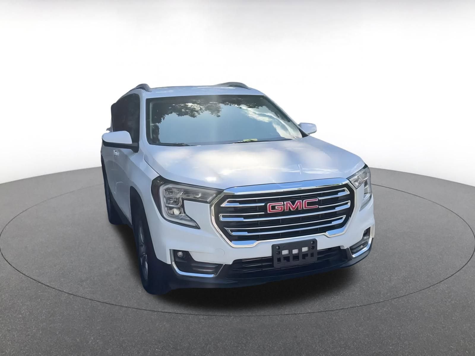 Thumbnail: 2023 GMC Terrain - 3