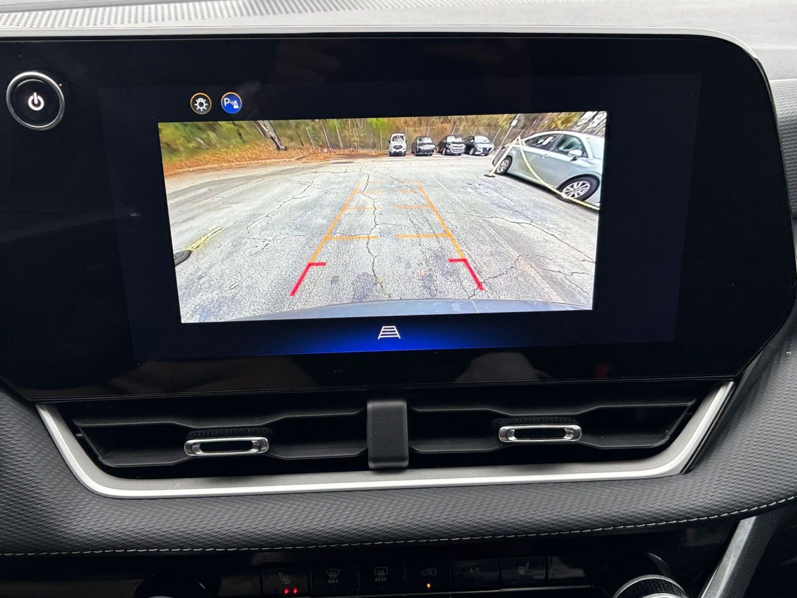 Thumbnail: 2025 Chevrolet Equinox - 17