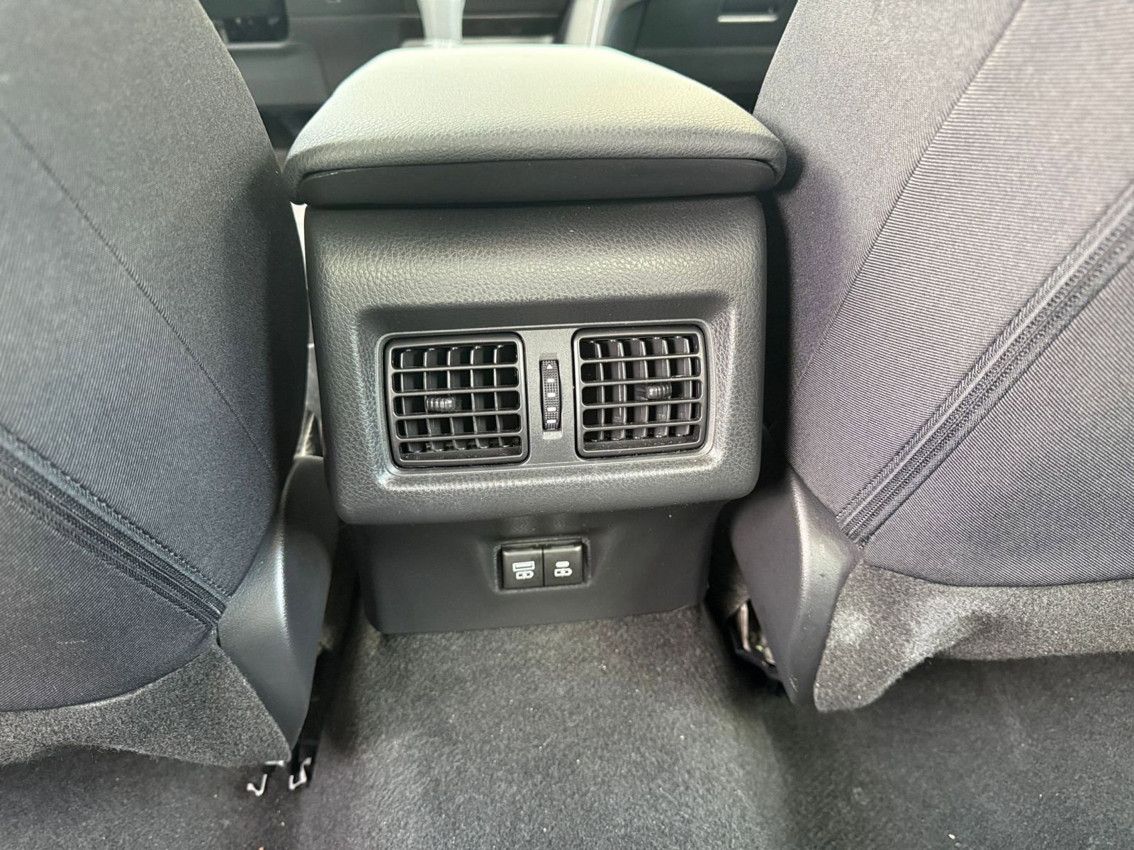 Thumbnail: 2025 Toyota Camry - 24