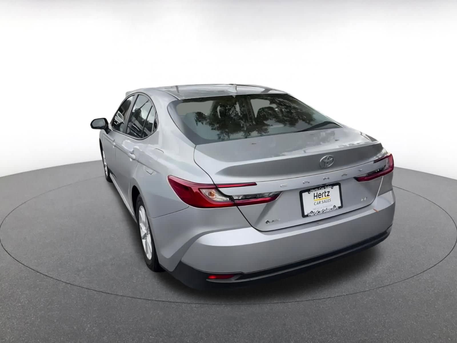 Thumbnail: 2025 Toyota Camry - 11