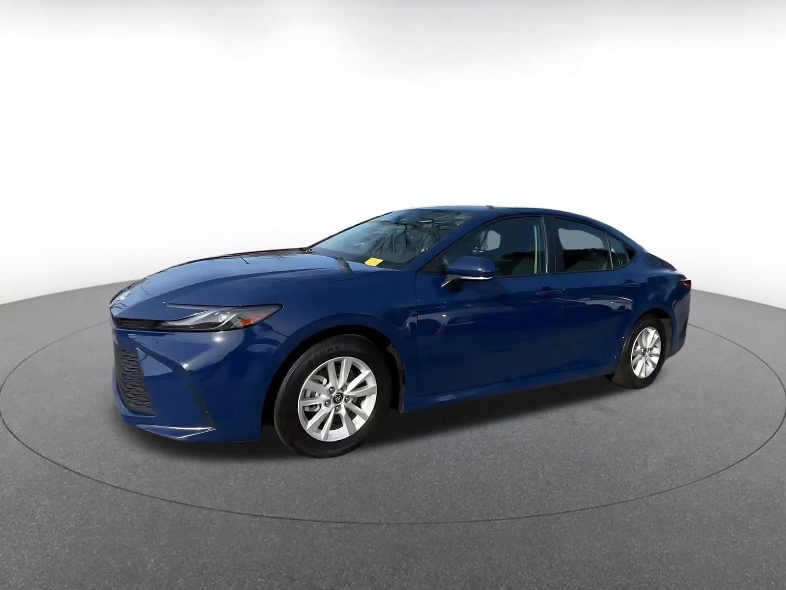 Thumbnail: 2025 Toyota Camry - 8