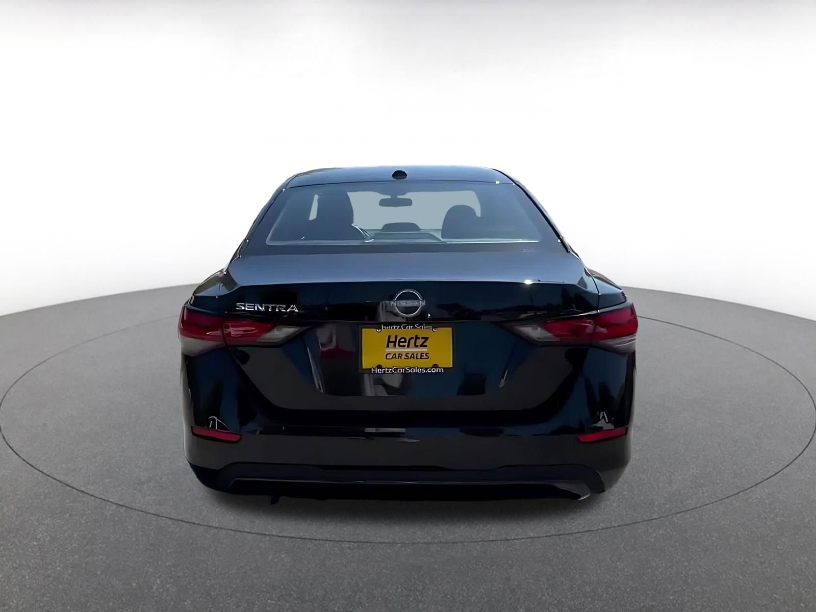 Thumbnail: 2025 Nissan Sentra - 12