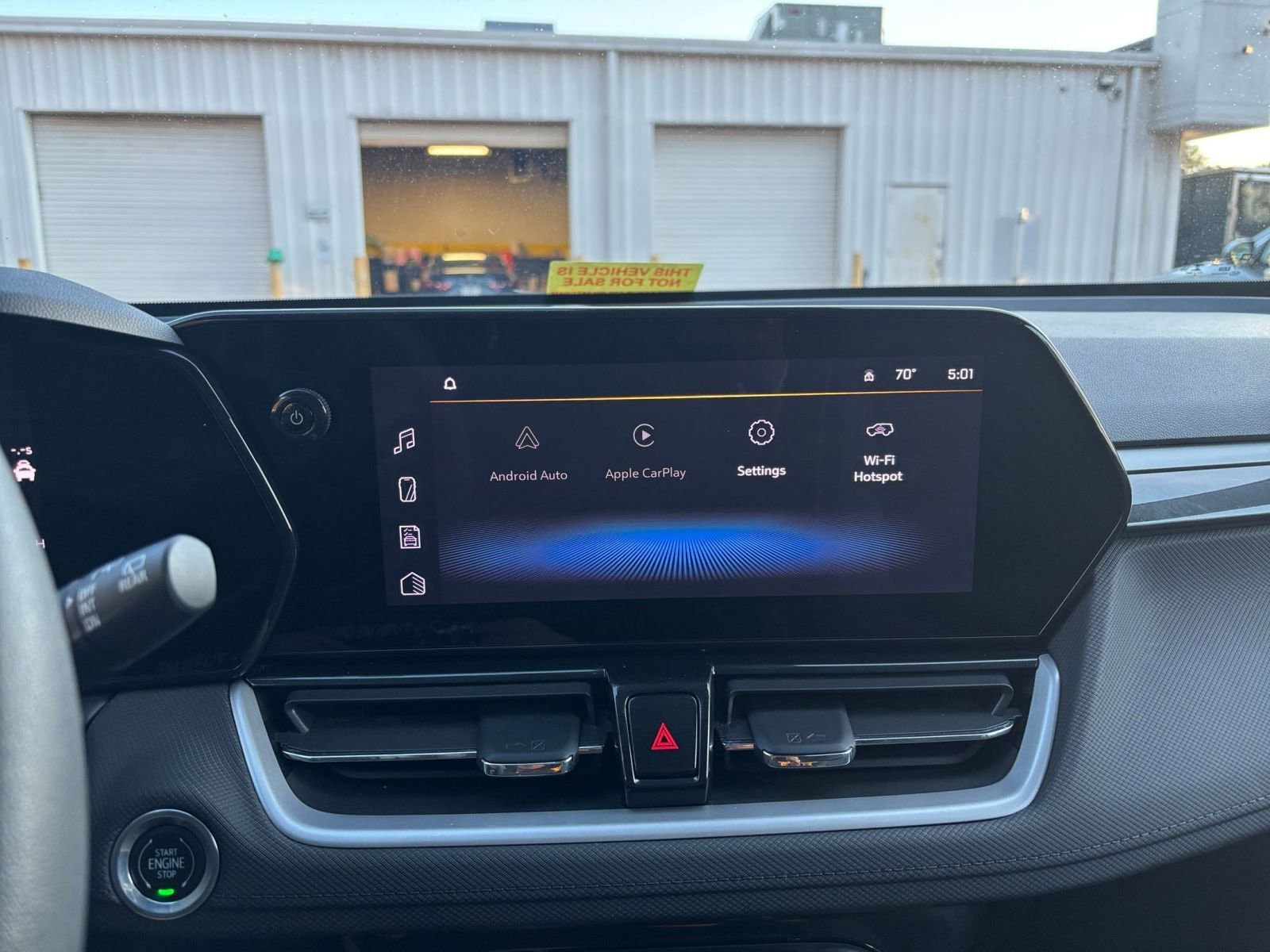 Thumbnail: 2025 Chevrolet TrailBlazer - 18