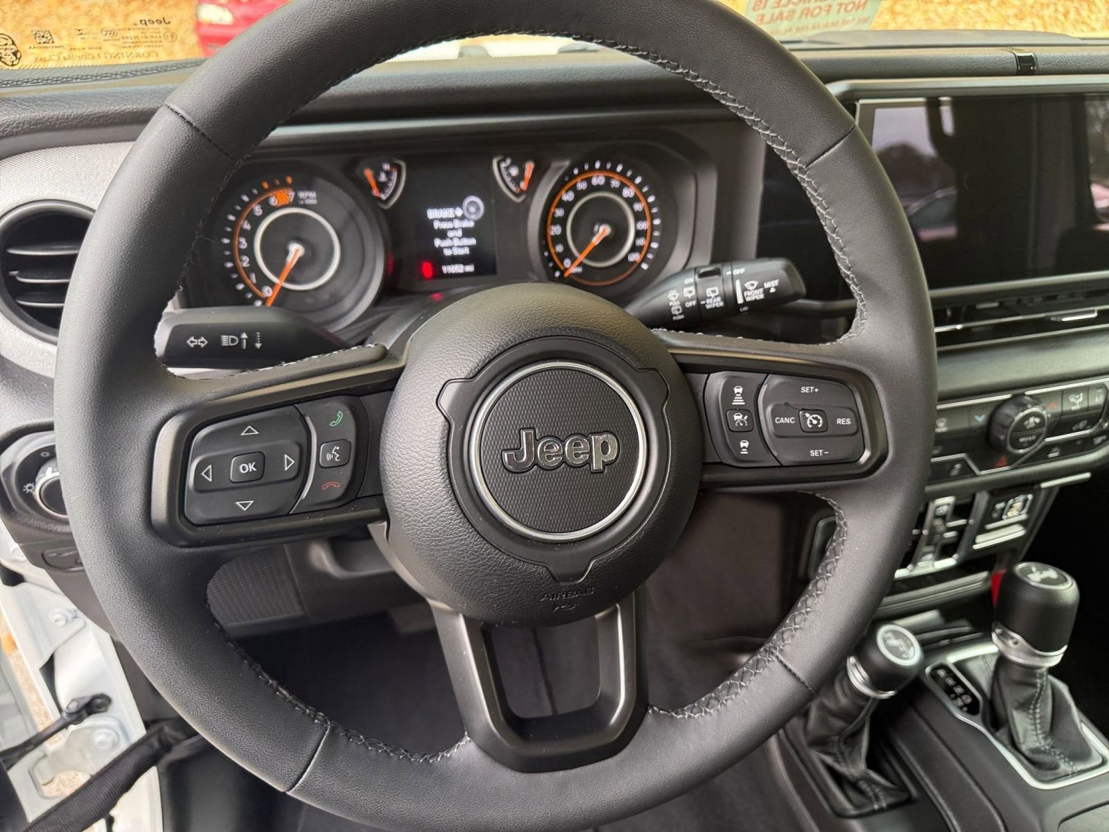 Thumbnail: 2025 Jeep Wrangler - 28