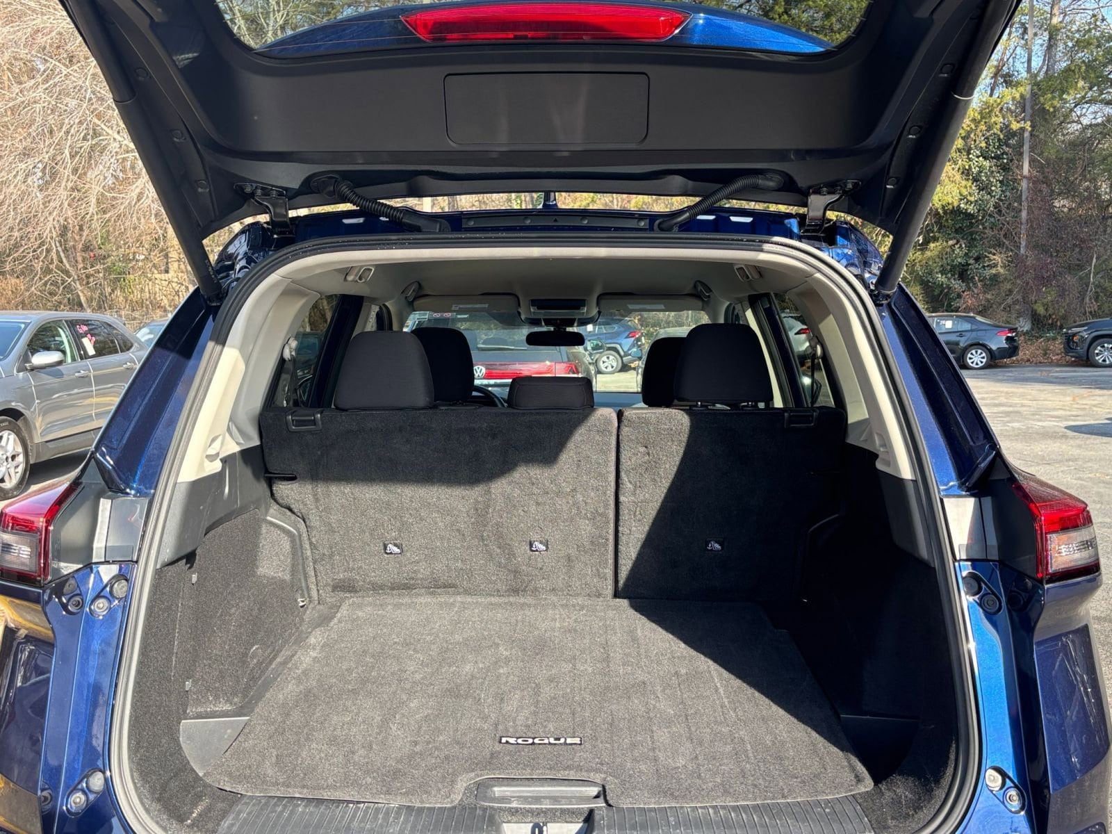 Thumbnail: 2025 Nissan Rogue - 33