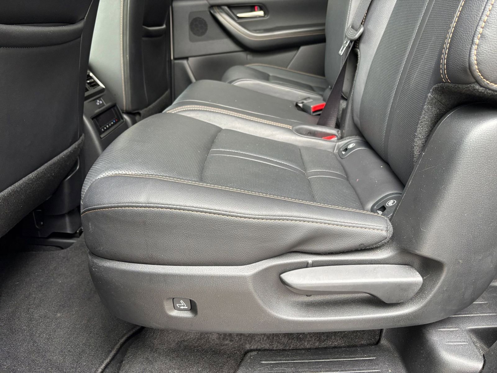 Thumbnail: 2025 Mazda CX-90 - 28