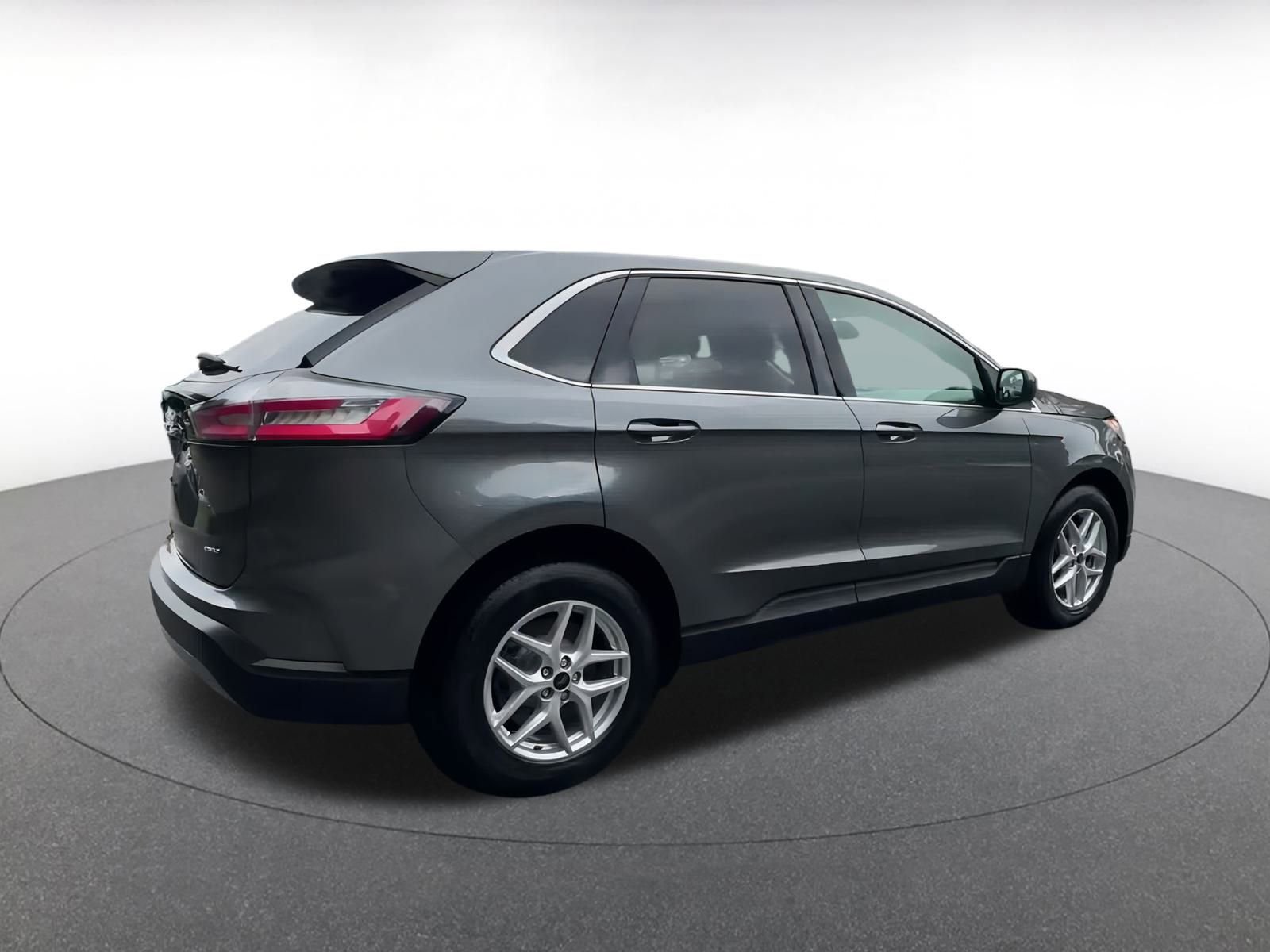 Thumbnail: 2024 Ford Edge - 15