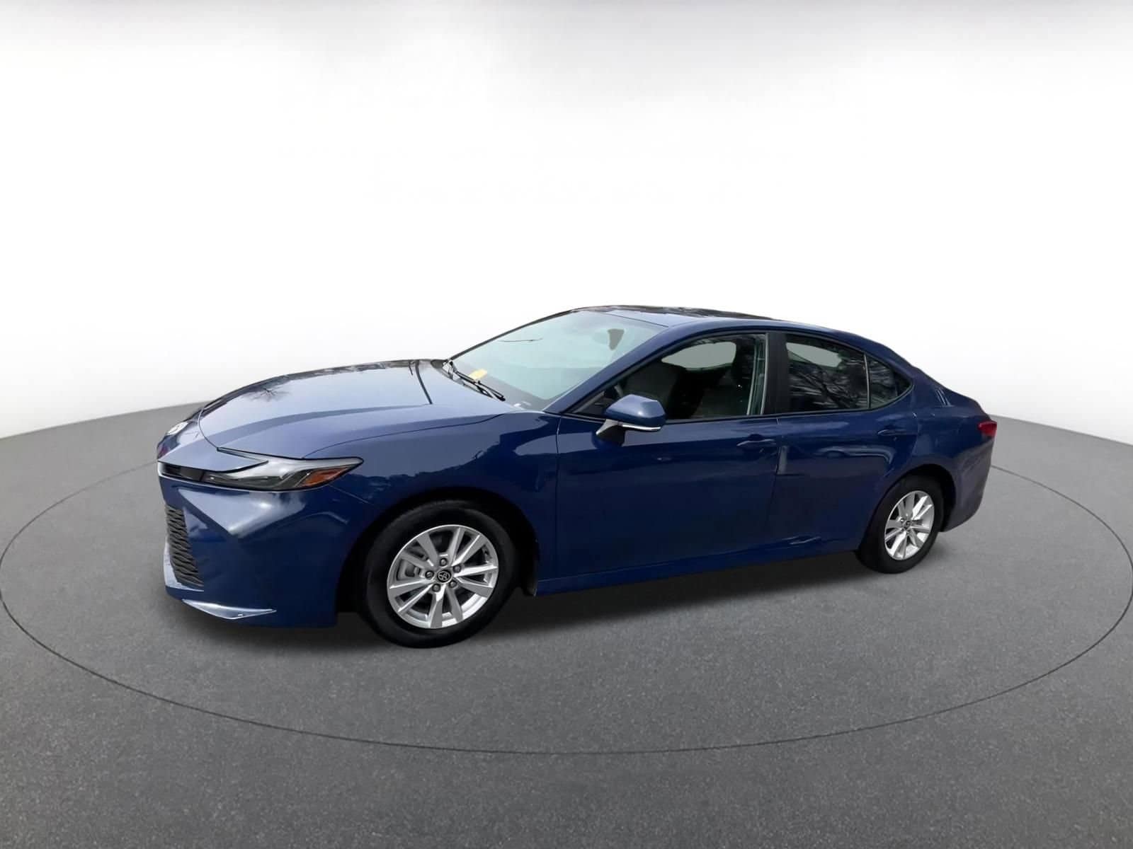 Thumbnail: 2025 Toyota Camry - 8